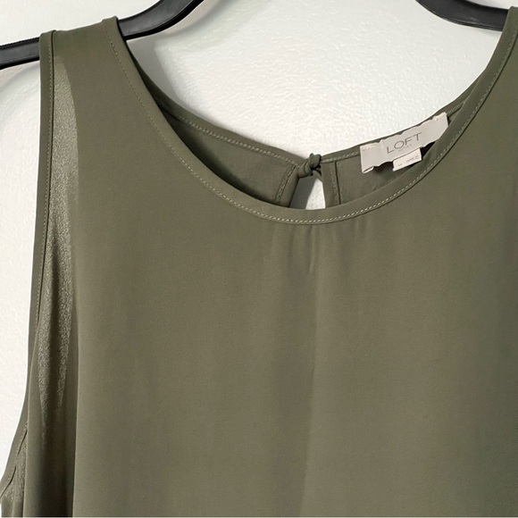 LOFT Olive Green Tank Top Size Medium Sleeveless Blouse Summer Ann Taylor Army - Picture 2 of 6